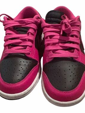 Nike Women's Dunks